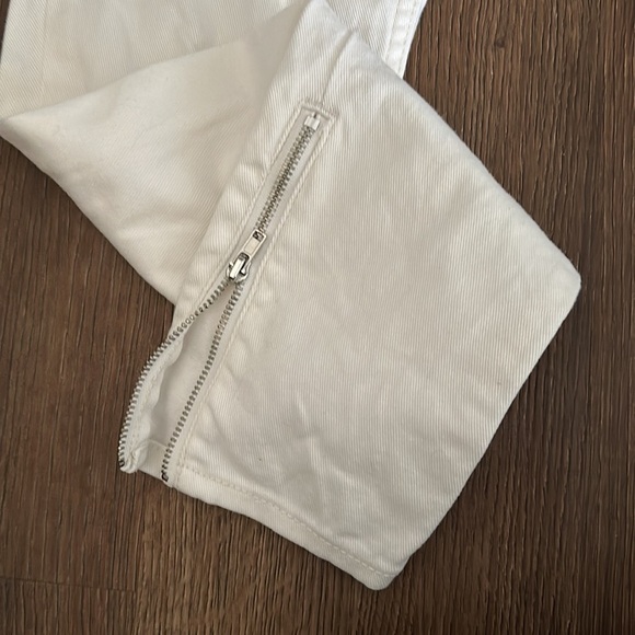 Zipper detail white skinny jeans - Picture 2 of 5